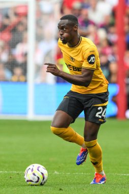 Wolverhampton Wanderers takımından Toti Gomes, Premier League maçında Nottingham Forest, Wolverhampton Wanderers 'a karşı 31 Ağustos 2024' te City Ground, Nottingham, Birleşik Krallık 'ta bir ara verdi.