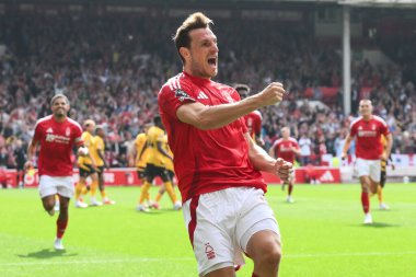 Nottingham Ormanı 'ndan Chris Wood, İngiltere' nin Nottingham şehrinde 31 Ağustos 2024 'te oynanan Premier League maçında Nottingham Forest, Wolverhampton Wanderers' a karşı 1-0 'lık galibiyet golünü kutluyor.