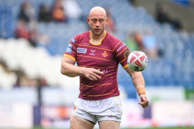 Huddersfield Giants 'tan Chris Hill, John Smith Stadyumu, Huddersfield, İngiltere' de oynanan 1 Eylül 2024 tarihli Betfred Süper Lig 24. Raundu öncesi ısınma maçında Huddersfield Giants - St Helens maçında...