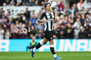 Newcastle United 'dan Sandro Tonali Premier Lig karşılaşmasında Newcastle United ile Tottenham Hotspur arasında 1 Eylül 2024' te St. James 's Park, Newcastle' da karşılaşacak.