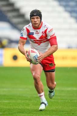 St. Helens takımından Jonny Lomax, 1 Eylül 2024 'te John Smith' in Stadyumu 'nda oynanan Huddersfield Giants ile St Helens arasındaki 24.