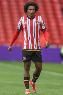 Sheffield United takımından Sam McCallum 1 Eylül 2024 'te Sheffield United' a karşı Bramall Lane, Sheffield, İngiltere 'de oynanan maçta