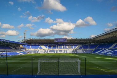 Birmingham City 'nin evi olan St. Andrew' s Knighthead Parkı 'nda, Bristol Street Motors Kupası öncesinde, Birmingham City, Walsall' a karşı St. Andrew 's Knighthead Park, Birmingham, İngiltere, 3 Eylül 2024