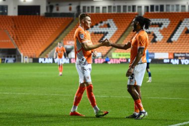 Blackpool 'dan Sonny Carey, Bristol Street Motors Kupası' nda Blackpool-Crewe Alexandra maçında 3-0 kazanma hedefini kutluyor.
