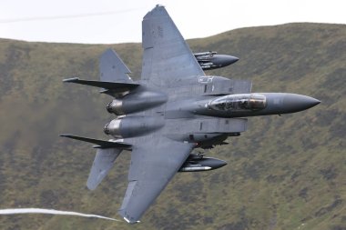 USAF McDonnell Douglas F-15 Eagle, LFA 7 'de düşük seviyeli bir eğitim sortisi ayrıca Dolgellau yakınlarında Mach döngüsü olarak da bilinir, 4 Eylül 2024