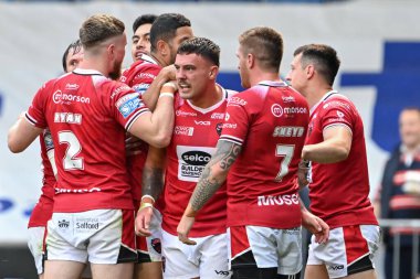 Salford Red Devils takımından Tim Lafai, Salford Red Devils - Catalans Dragons - Salford Community Stadyumu, Eccles, İngiltere, 7 Eylül 2024 'te oynanan 25.