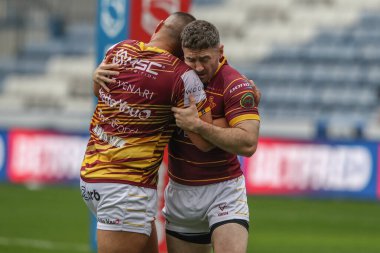 Huddersfield Giants takımından Adam Clune, Betfred Süper Lig 25. Maç öncesi ısınma turunda Huddersfield Giants, Londra Broncos 'a karşı John Smith Stadyumu, Huddersfield, Birleşik Krallık, 8 Eylül 2024