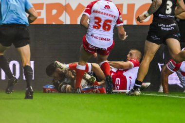 Wigan Warriors takımından Abbas Miski, 6 Eylül 2024 'te Wigan Warriors vs Hull KR' a karşı oynanan Betfred Süper Lig 25.