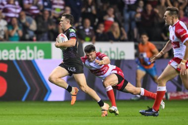 Wigan Warriors 'dan Jai Field Hull KR' dan Oliver Gildart 25. Betfred Süper Ligi karşılaşması Wigan Warriors vs Hull KR ile 6 Eylül 2024 'te Wigan, İngiltere' deki Brick Community Stadyumu 'nda karşılaşacak.