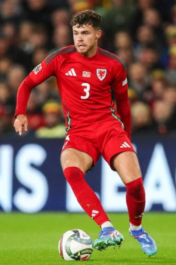 Galler 'den Neco Williams, UEFA Uluslar Ligi - Lig B - Grup 4 - Galler-Türkiye maçı sırasında Cardiff City Stadyumu, İngiltere, Cardiff, 6 Eylül 2024