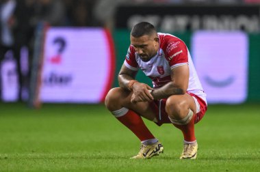 Hull KR 'dan Elliot Minchella, 6 Eylül 2024' te Wigan Warriors vs Hull KR 'a karşı oynanan Betfred Süper Lig karşılaşmasının sonunda üzüntüye boğuldu.