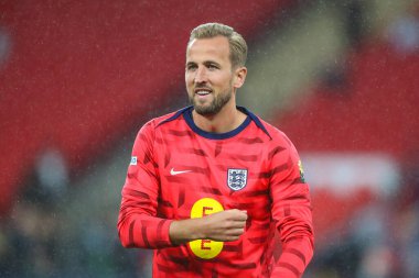Maç öncesi ısınma öncesinde İngiltere 'den Harry Kane UEFA Uluslar Ligi - B Grubu 2 İngiltere - Finlandiya Wembley Stadyumu, Londra, Birleşik Krallık, 10 Eylül 2024