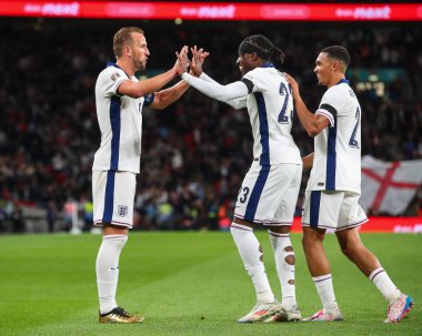 İngiltere 'den Harry Kane, 10 Eylül 2024' te Wembley Stadyumu 'nda oynanan UEFA Uluslar Ligi - B Grubu 2.