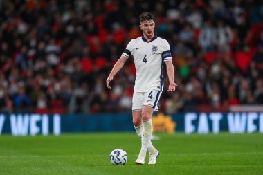 İngiltere 'den Declan Rice, UEFA Uluslar Ligi - B Grubu 2. İngiltere-Finlandiya maçı sırasında Wembley Stadyumu, Londra, Birleşik Krallık, 10 Eylül 2024