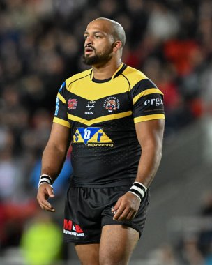 Castleford Tigers takımından Daniel Hindmarsh-Takyi, Betfred Süper Lig 26. Raundda St Helens - Castleford Tigers maçı sırasında Wicked Stadyumu, St Helens, Birleşik Krallık, 13 Eylül 2024