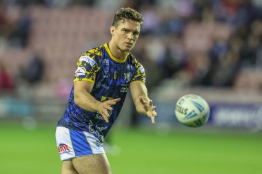Leeds Rhinos takımından Brodie Croft, 13 Eylül 2024 'te İngiltere' nin Wigan şehrindeki The Brick Community Stadyumu 'nda oynanan 26.