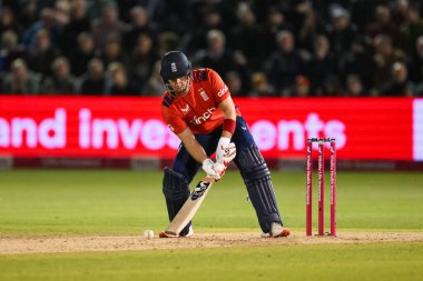 İngiltere 'den Liam Livingston, 13 Eylül 202' de Sophia Gardens Cricket Ground, Cardiff, İngiltere 'de oynanan 2.