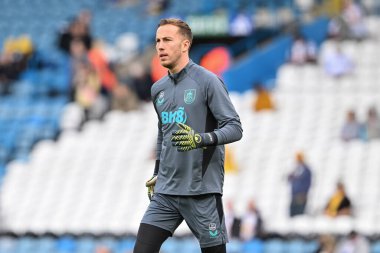 Burnley 'li Etienne Green, 14 Eylül 2024' te Leeds United ile Burnley arasında oynanan Sky Bet Şampiyonası karşılaşması öncesinde ısınıyor.