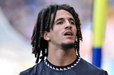 Burnley 'den Hannibal Mejbri Gök İddia Şampiyonası' nda Leeds United ile Burnley arasında oynanan Elland Road, Leeds, İngiltere 'de 14 Eylül 2024' te oynanan karşılaşma sırasında