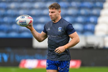 Warrington Wolves takımından George Williams, Betfred Süper Lig 26. Raundu öncesinde John Smith 'in Stadyumu' nda Huddersfield Giants ve Warrington Wolves maçında ısındı.