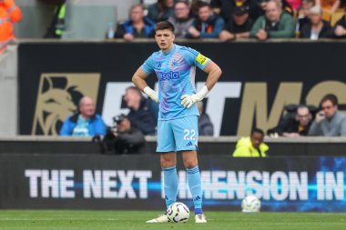Newcastle United 'ın Nick Pope' u Premier League maçı sırasında Wolverhampton Wanderers, Newcastle United 'a karşı Molineux, Wolverhampton, Birleşik Krallık, 15 Eylül 2024