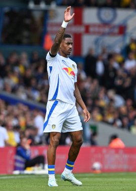 Leeds United takımının Jnior Firpo 'su Leeds Road, Leeds, İngiltere' de Leeds United maçında 14 Eylül 2024