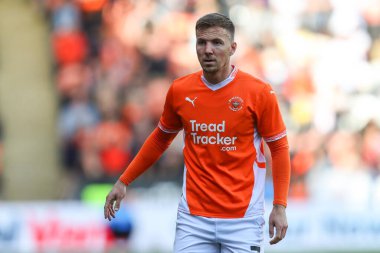 Blackpool takımından Lee Evans, Blackpool - Exeter City maçında 14 Eylül 2024 'te Bloomfield Road, Blackpool' da karşılaştı.