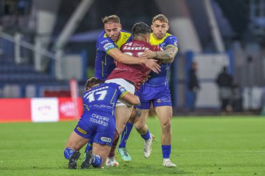 Andre Savelio, Betfred Süper Lig 26. Raundunda Jordy Crowther, Sam Powell ve James Harrison tarafından John Smith Stadyumu 'nda oynanan Huddersfield Giants vs Warrington Wolves maçında yenildi.