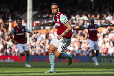 West Ham United takımının Premier League maçında attığı ilk golü, Fulham-West Ham United ile Craven Cottage, Londra, İngiltere 'de oynanan 14 Eylül 2024 tarihli maçında attığı ilk golü kutluyor.