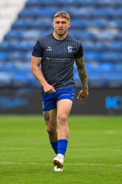 Warrington Wolves takımından Sam Powell, Betfred Süper Lig 26. Raundu öncesinde John Smith 'in Stadyumu' nda Huddersfield Giants ve Warrington Wolves maçında ısındı.