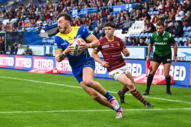 Warrington Wolves 'tan Matty Ashton Betfred Süper Lig 26. Raundda John Smith' in Stadyumu 'nda Huddersfield Giants' a karşı Warrington Wolves maçına gidiyor.