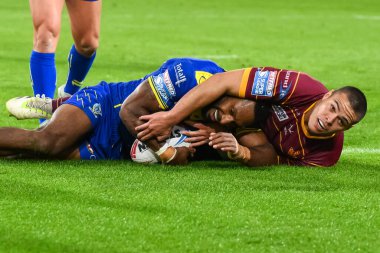 Warrington Wolves 'tan Rodrick Tai Betfred Süper Lig 26. Raundda John Smith Stadyumu' nda Huddersfield Giants 'a karşı Warrington Wolves maçına gidiyor.