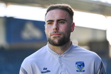 Warrington Wolves takımından James Harrison, 14 Eylül 2024 'te John Smith' in Stadyumu 'nda oynanan Betfred Süper Lig 26. Maçı' nda Huddersfield Giants ve Warrington Wolves maçında öne geçti.