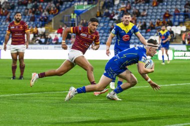 Warrington Wolves 'tan Josh Thewlis Betfred Süper Lig 26. Raundda John Smith Stadyumu' nda Huddersfield Giants 'a karşı Warrington Wolves maçına gidiyor.
