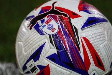 Gökyüzü İddia Ligi 1 maçında EFL topu Birmingham City ile Wrexham maçında St. Andrew 's @ Knighthead Park, Birmingham, İngiltere, 16 Eylül 2024