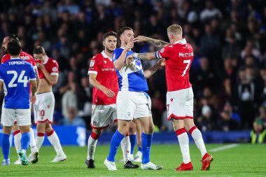 Birmingham City, St. Andrew 's @ Knighthead Park, Birmingham, İngiltere' de 16 Eylül 2024 'te oynanan Wrexham maçında her iki takım arasında gerginlik tırmanmaya başladı.