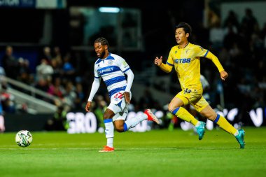 Queens Park Korucuları 'ndan Kenneth Paal, 17 Eylül 2024' te Londra 'daki Kiyan Prince Vakfı Stadyumu' nda oynanan Carabao Kupası karşılaşmasında Kristal Saray 'dan Daichi Kamada tarafından baskı altına alındı.