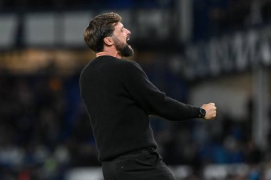 Southampton 'dan Russell Martin teknik direktörü, 17 Eylül 2024' te Goodison Park, Liverpool 'da oynanan Everton-Southampton Carabao Kupası maçında tam zamanlı sonucu kutluyor.