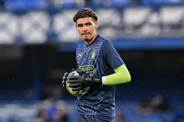 Southampton 'dan Adli Mohamed, 17 Eylül 2024 tarihinde Goodison Park, Liverpool' da oynanan Everton-Southampton Carabao Kupası karşılaşması öncesinde ısınıyor.