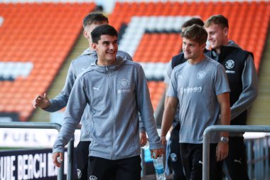 Blackpool 'dan Rob Apter, 17 Eylül 2024' te İngiltere, Blackpool 'daki Bloomfield Road, Blackpool' da oynanan Blackpool-Sheffield maçı öncesinde geldi.