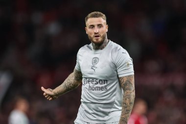 Barnsley 'den Stephen Humphrys Carabao Kupası 3. Raundda Manchester United' ın Old Trafford, Manchester, İngiltere 'de Barnsley' e karşı oynadığı maçta, 17 Eylül 2024