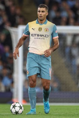 Manchester City 'den Rodri UEFA Şampiyonlar Ligi sahne maçı sırasında Manchester City - Inter Milan Etihad Stadyumu, Manchester, İngiltere, 18 Eylül 2024