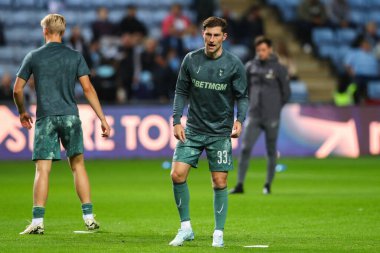 Tottenham Hotspur 'dan Ben Davies, Carabao Kupası karşılaşması öncesinde Coventry City' nin Tottenham Hotspur 'a karşı oynadığı Coventry Building Society Arena, Coventry, İngiltere, 18 Eylül 2024