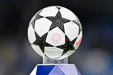 Maç günü topu 18 Eylül 2024 'te Etihad Stadyumu' nda Manchester City ile Inter Milan arasındaki UEFA Şampiyonlar Ligi sahne maçı öncesinde bekliyor.