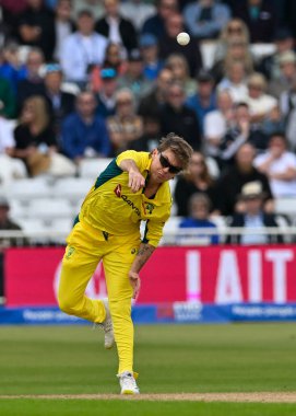 Adam ZAMPA (Avustralya), First Metro Bank One Day International maçında İngiltere ile Avustralya arasında oynanan Trent Bridge, Nottingham, İngiltere maçında, 19 Eylül 2024