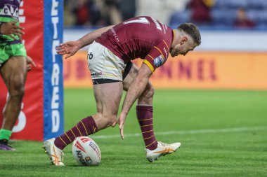 Huddersfield Giants 'tan Adam Clune 27. Betfred Süper Lig Turu' nda Huddersfield Giants Castleford Tigers 'a karşı John Smith' s Stadyumu, Huddersfield, Birleşik Krallık 'ta 19 Eylül 2024' te oynanan karşılaşmaya gidiyor.