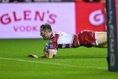 Wigan Warriors 'tan Jake Wardle 27. Betfred Süper Lig Turu' nda Wigan Warriors 'a karşı Salford Red Devils maçında Wigan, Wigan, Birleşik Krallık' ta 19 Eylül 2024 'de mücadele edecek.