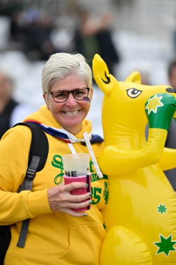 Avustralyalı taraftar First Metro Bank One Day International maçı sırasında İngiltere Avustralya 'ya karşı Trent Bridge, Nottingham, İngiltere, 19 Eylül 2024