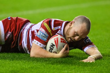 Wigan Warriors takımından Liam Marshall, Wigan, İngiltere 'deki The Brick Community Stadyumu' nda oynanan 27.