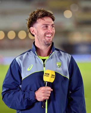 Avusturalya Kriket Takımı: Birinci Metro Bank One Day International maçında Kaptan Mitch Marsh, İngiltere ile Avustralya arasında oynanan Trent Bridge, Nottingham, İngiltere maçında, 19 Eylül 2024